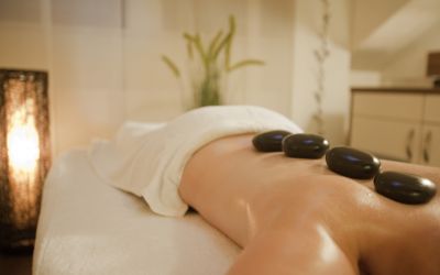 Hot Stone Massage für Körper, Geist und Seele
